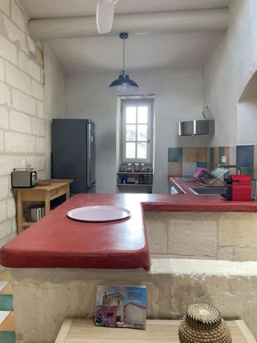 "L'Artistique" Centre Arles Fondation Van Gogh المظهر الخارجي الصورة