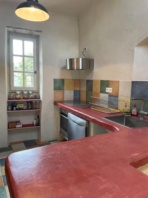 "L'Artistique" Centre Arles Fondation Van Gogh المظهر الخارجي الصورة
