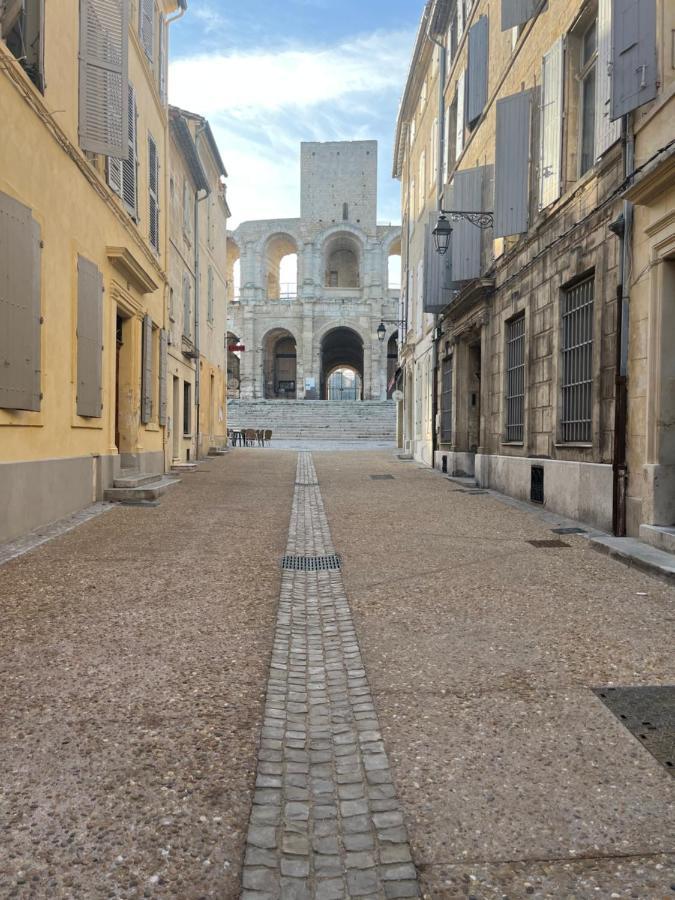 "L'Artistique" Centre Arles Fondation Van Gogh المظهر الخارجي الصورة